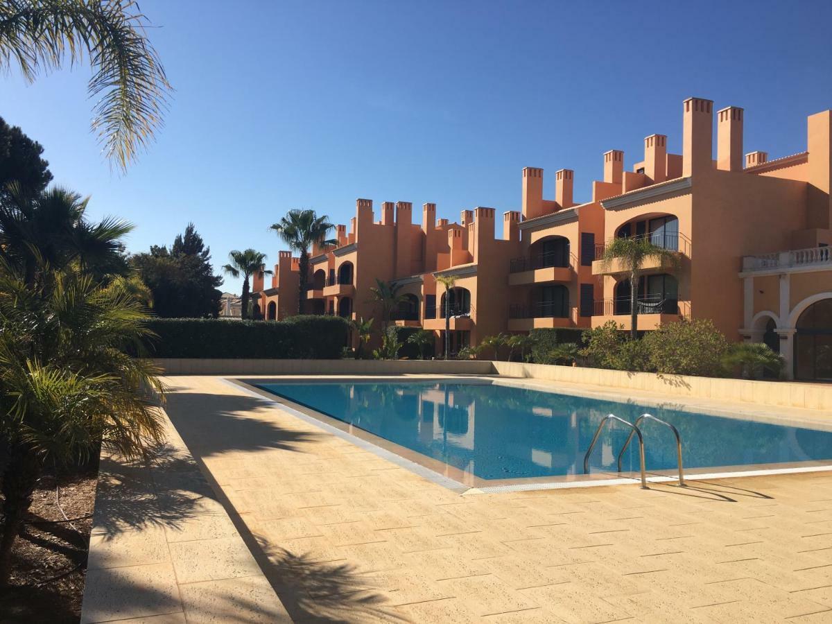 Casa De Ferias Vila Sol Golf كوارتيرا المظهر الخارجي الصورة