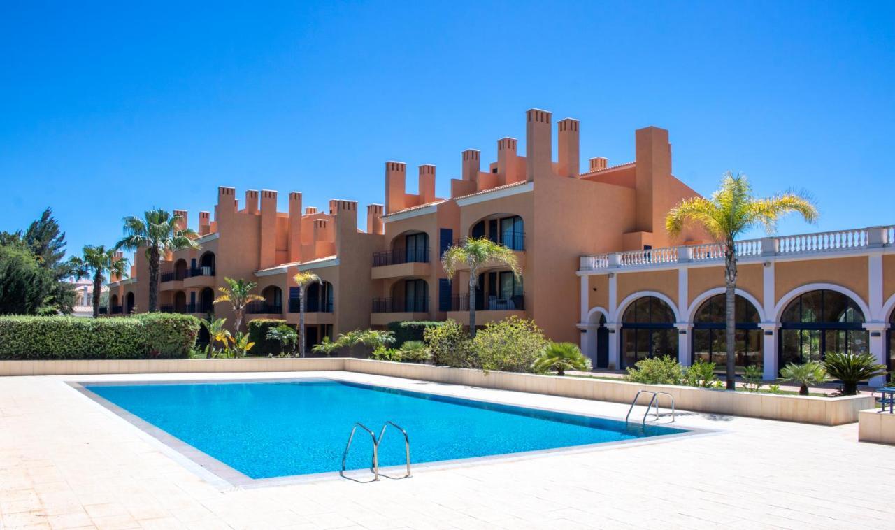 Casa De Ferias Vila Sol Golf كوارتيرا المظهر الخارجي الصورة